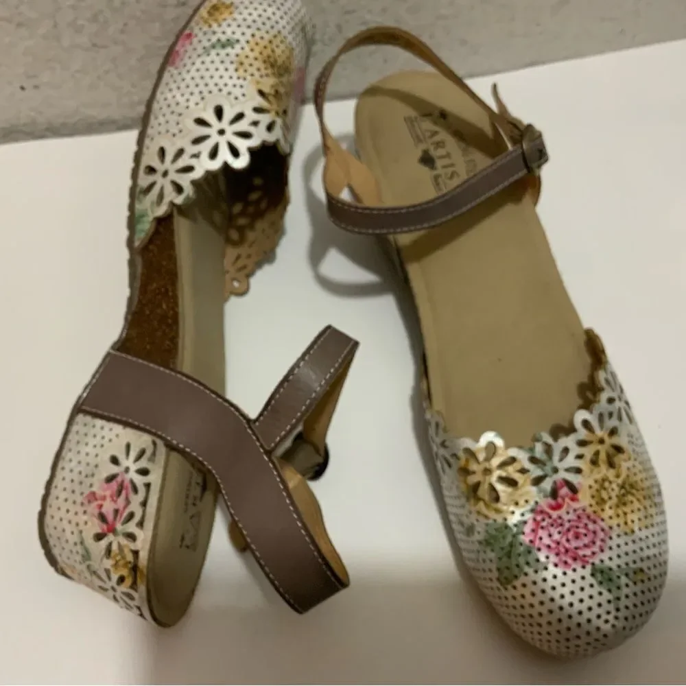 NWOT L’Artiste Leather Shoes AAHNA  flower cutout design size 42 (10.5 /11) - Picture 16 of 16
